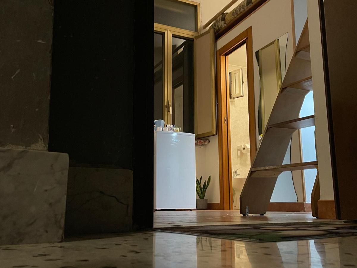 Appartamento “Piccola Domus” Napoli Esterno foto